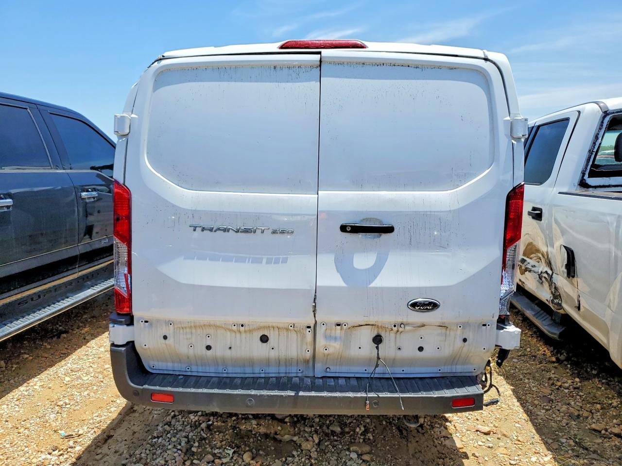 2023 FORD TRANSIT