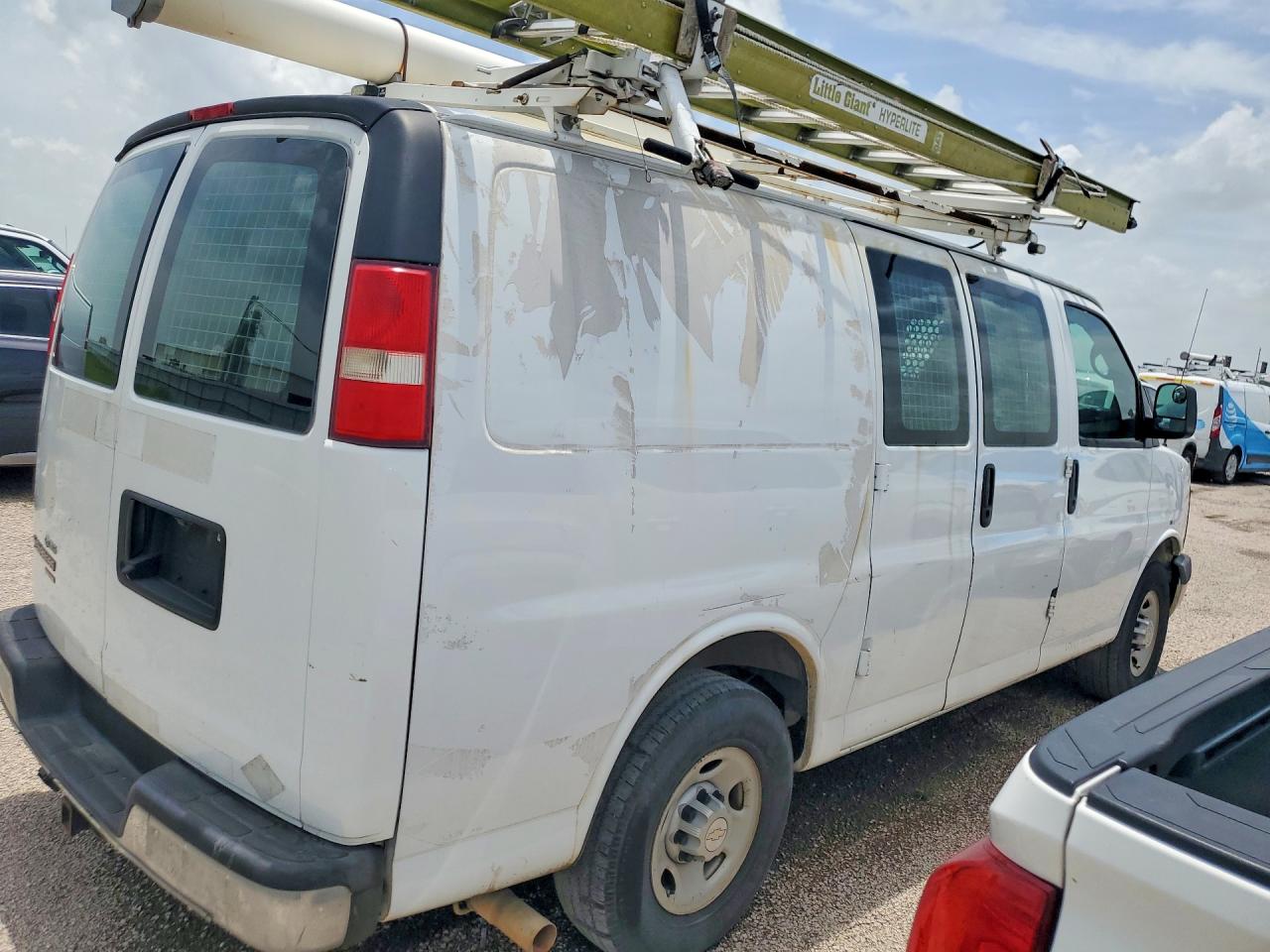 2014 CHEVROLET EXPRESS