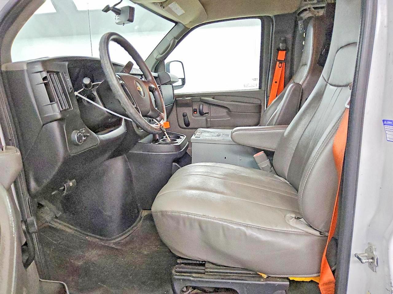 2013 CHEVROLET EXPRESS G2