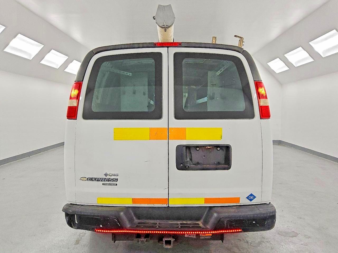 2013 CHEVROLET EXPRESS G2