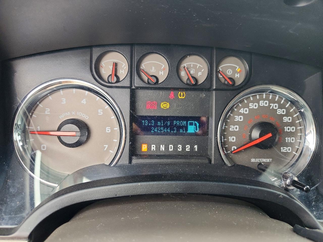 2010 FORD F150