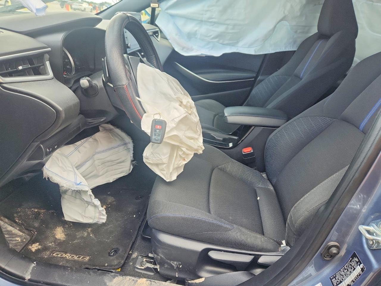 2022 TOYOTA COROLLA