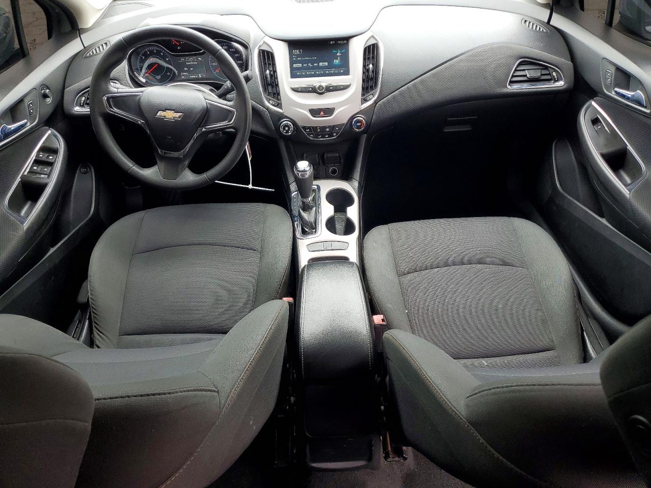 2017 CHEVROLET CRUZE