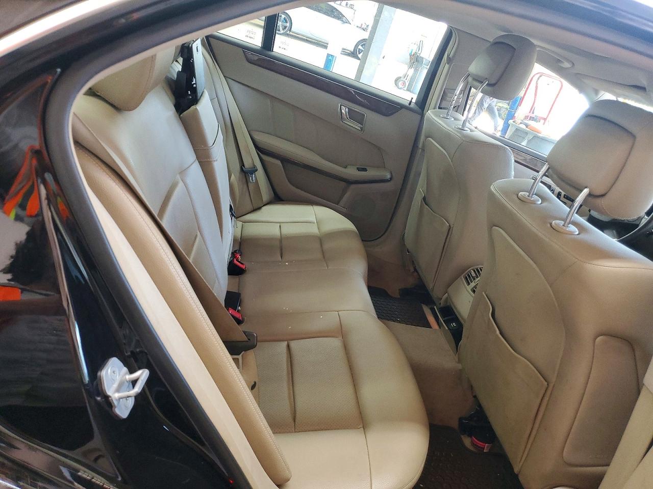 2011 MERCEDES-BENZ E-CLASS