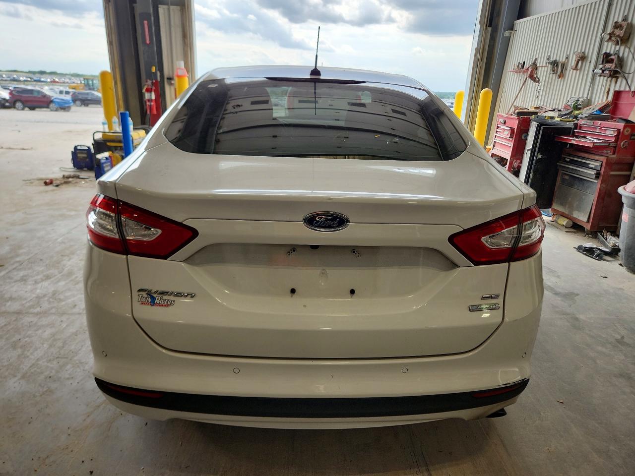 2016 FORD FUSION