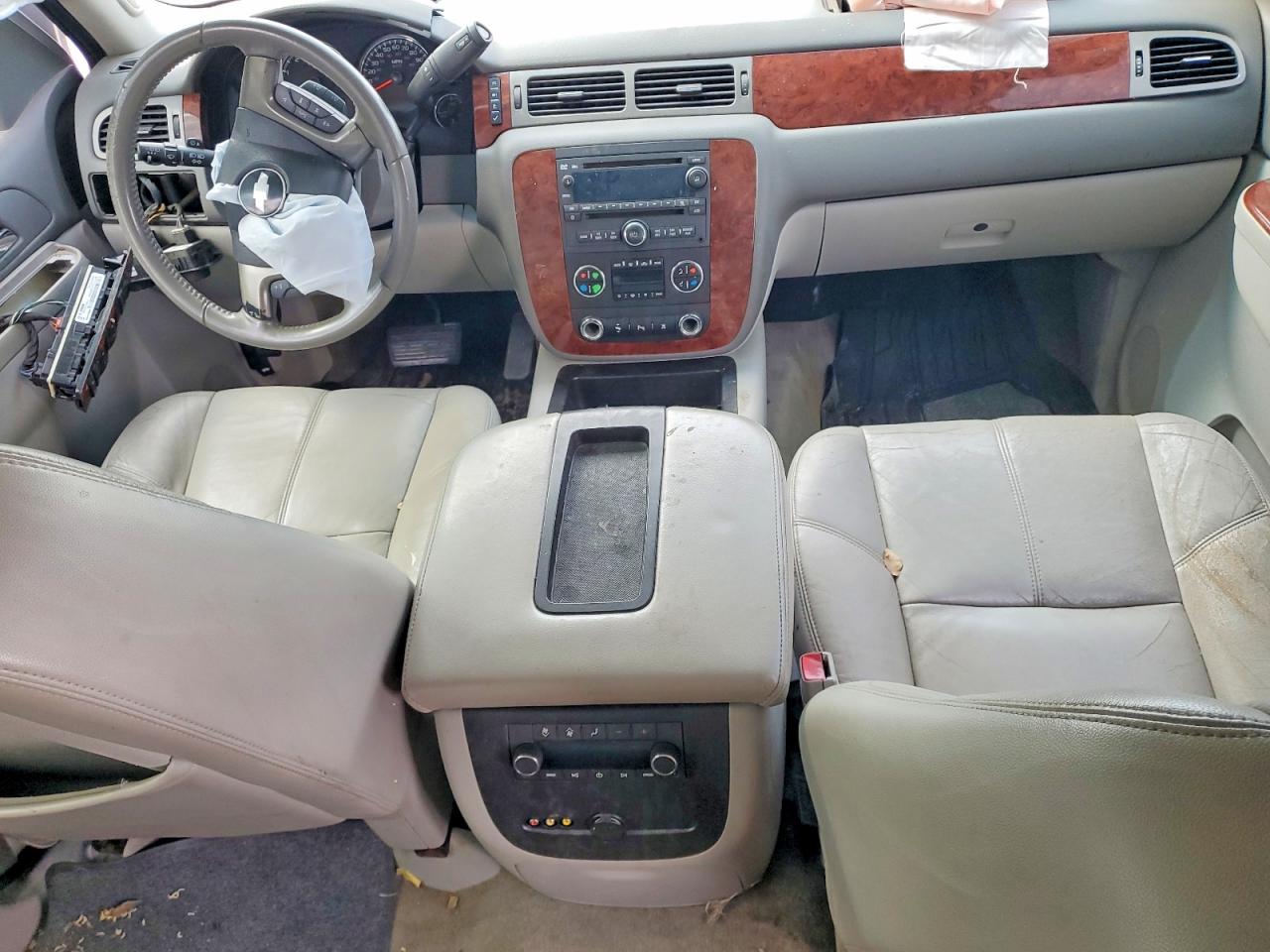 2011 CHEVROLET TAHOE