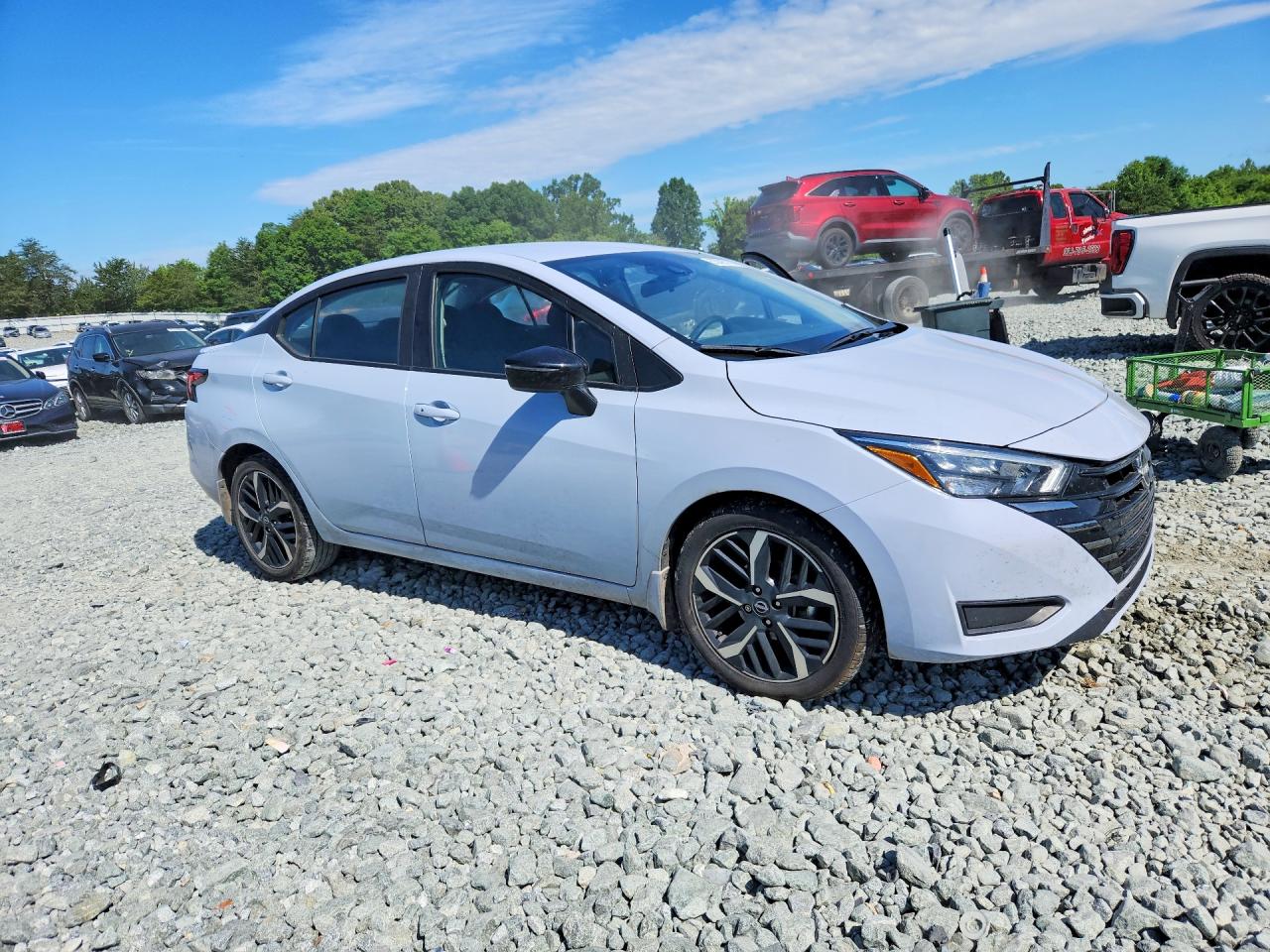 2023 NISSAN VERSA