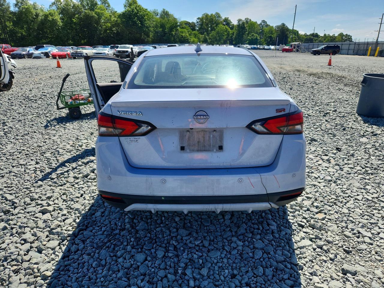 2023 NISSAN VERSA