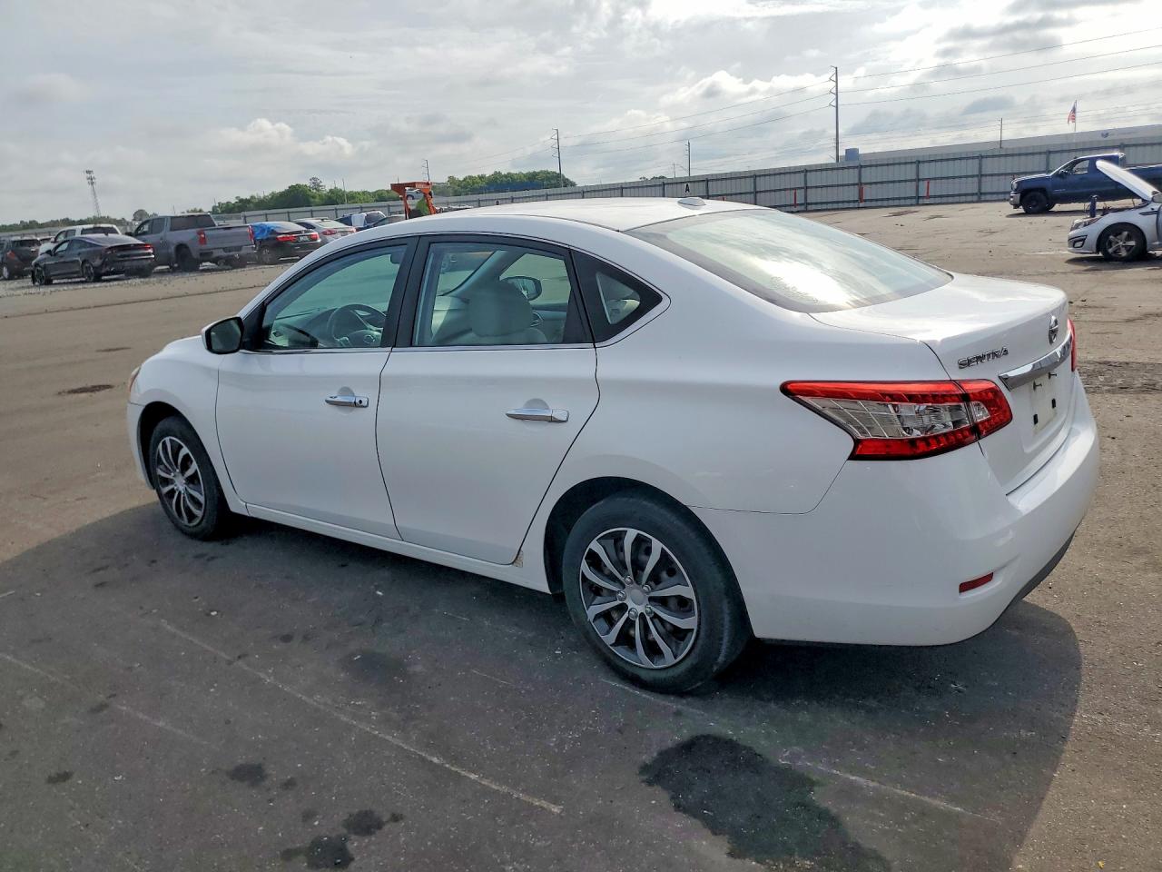 2015 NISSAN SENTRA