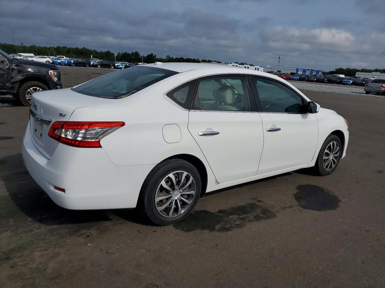 2015 NISSAN SENTRA