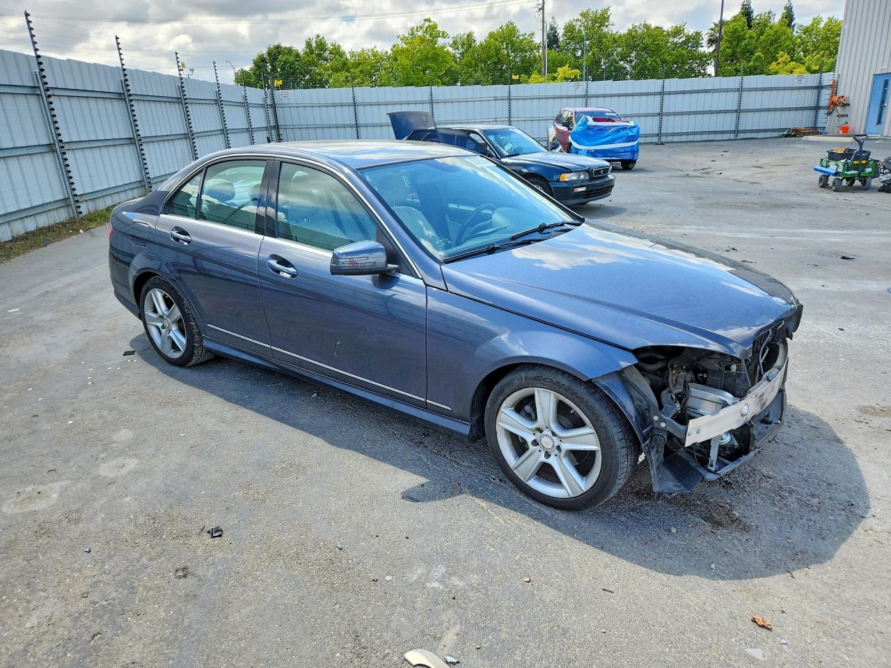 2011 MERCEDES-BENZ C-CLASS