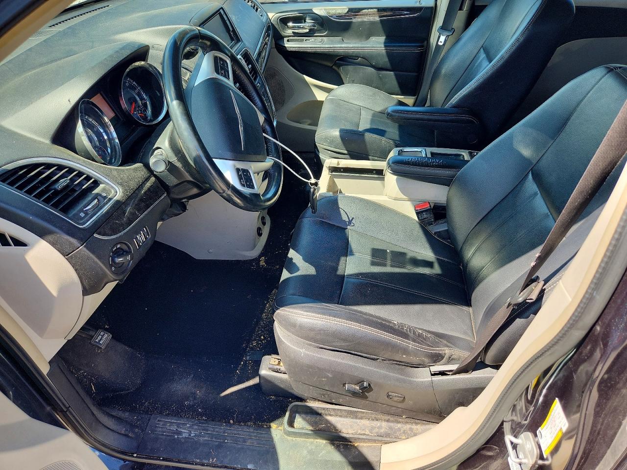2014 CHRYSLER MINIVAN