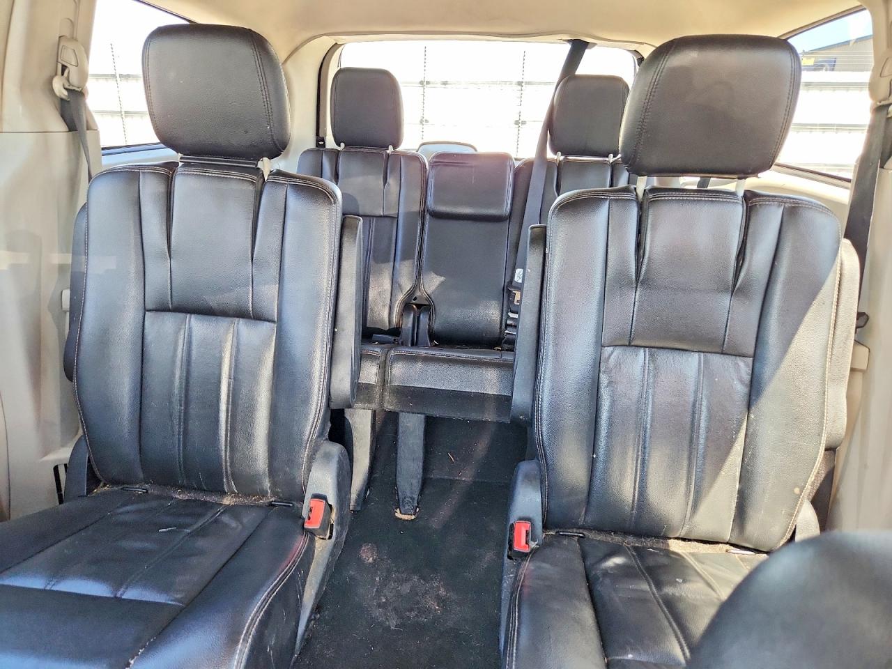 2014 CHRYSLER MINIVAN