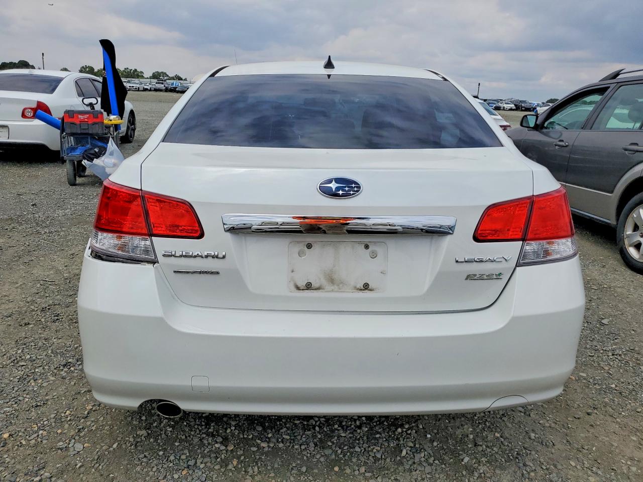 2011 SUBARU LEGACY