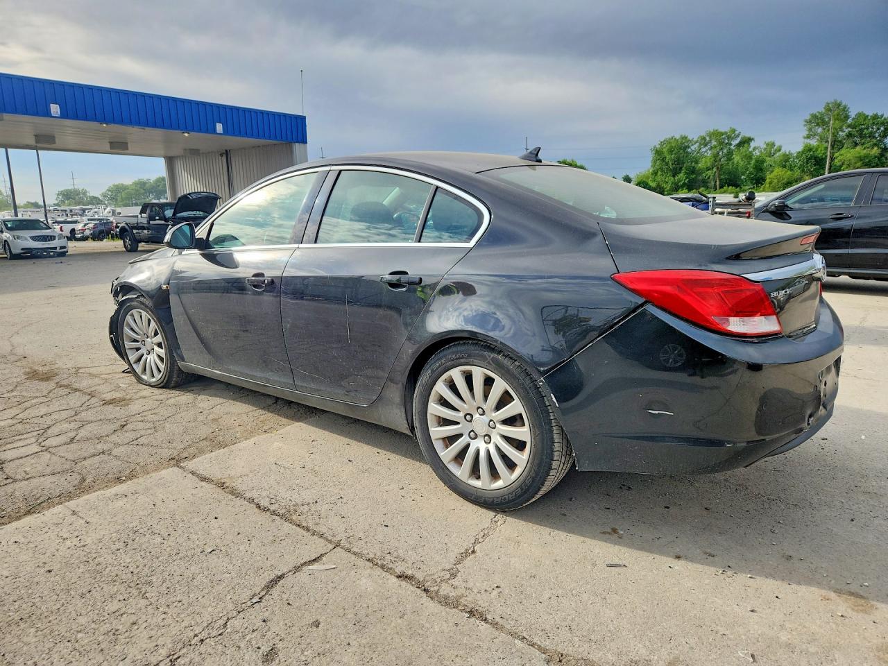 2011 BUICK REGAL