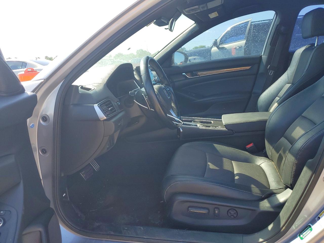 2021 HONDA ACCORD