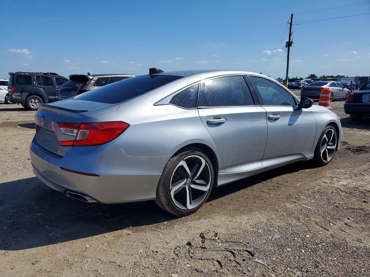 2021 HONDA ACCORD