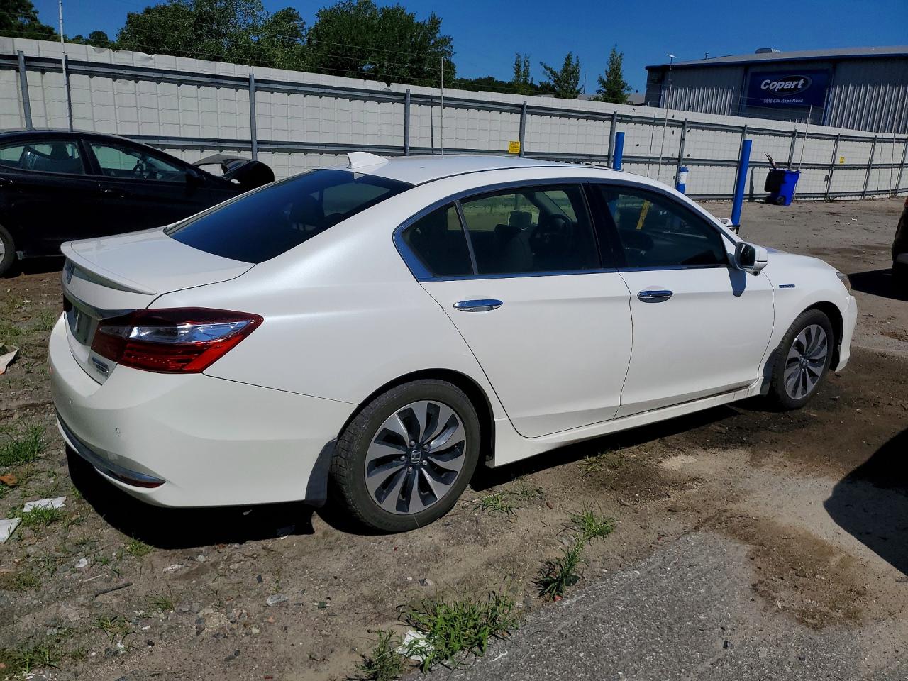 2017 HONDA ACCORD