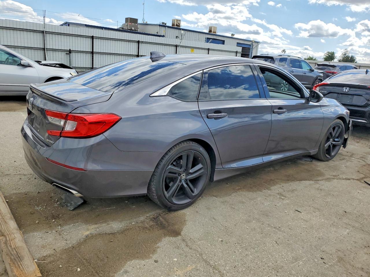 2018 HONDA ACCORD