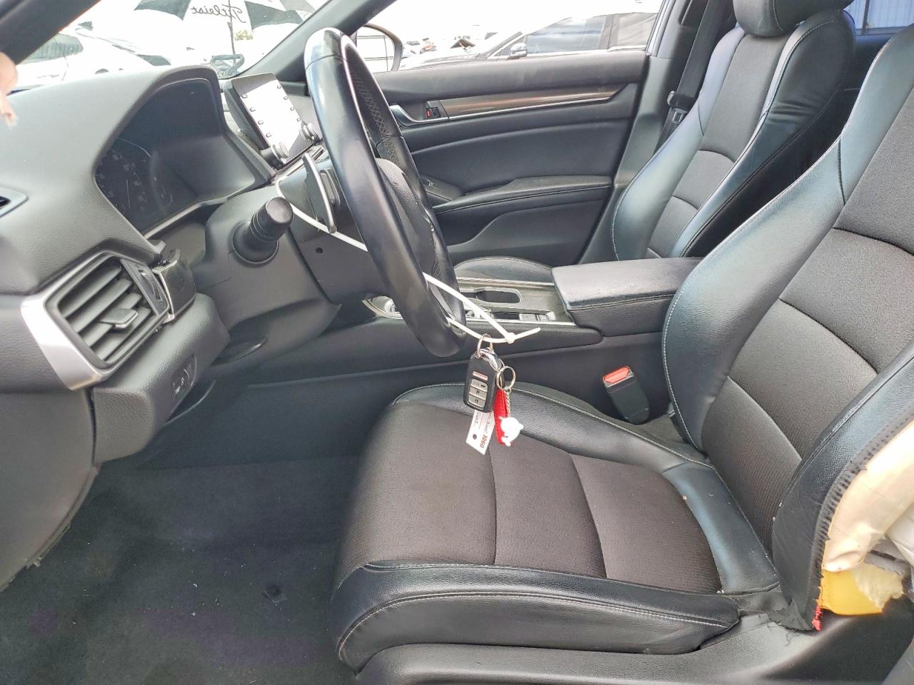 2018 HONDA ACCORD