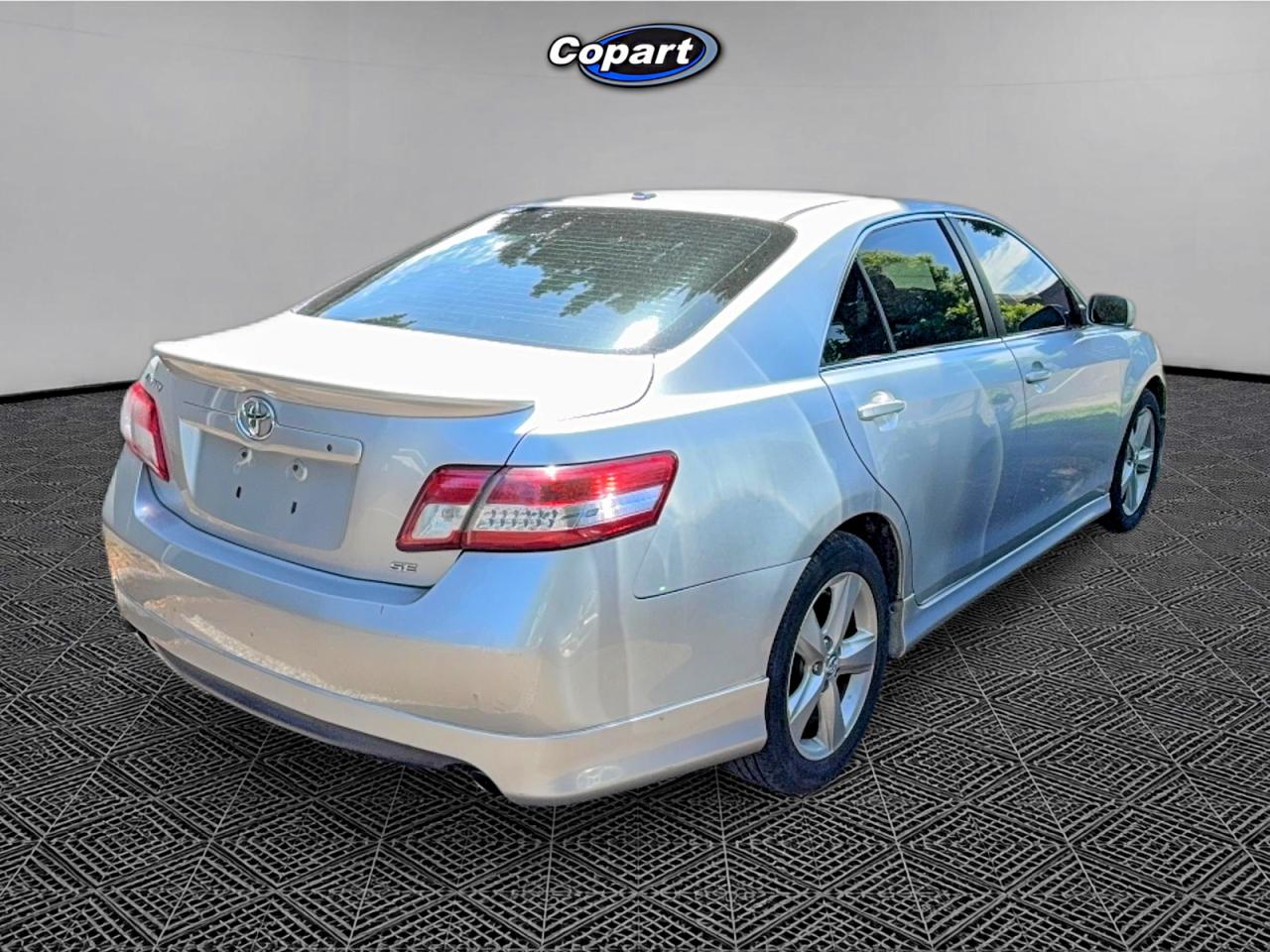 2011 TOYOTA CAMRY