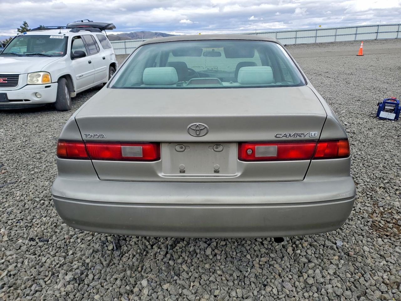 1998 TOYOTA CAMRY