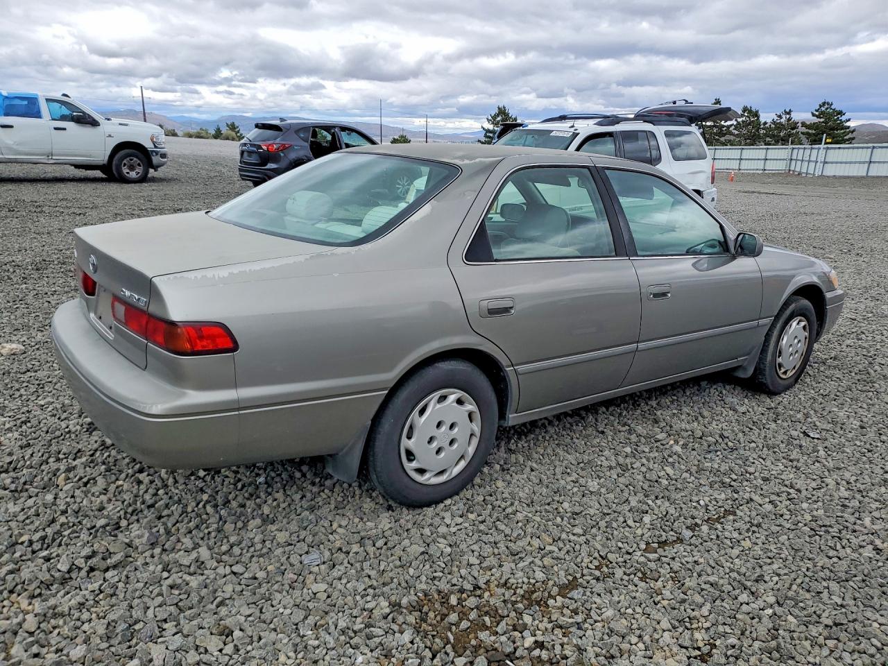 1998 TOYOTA CAMRY