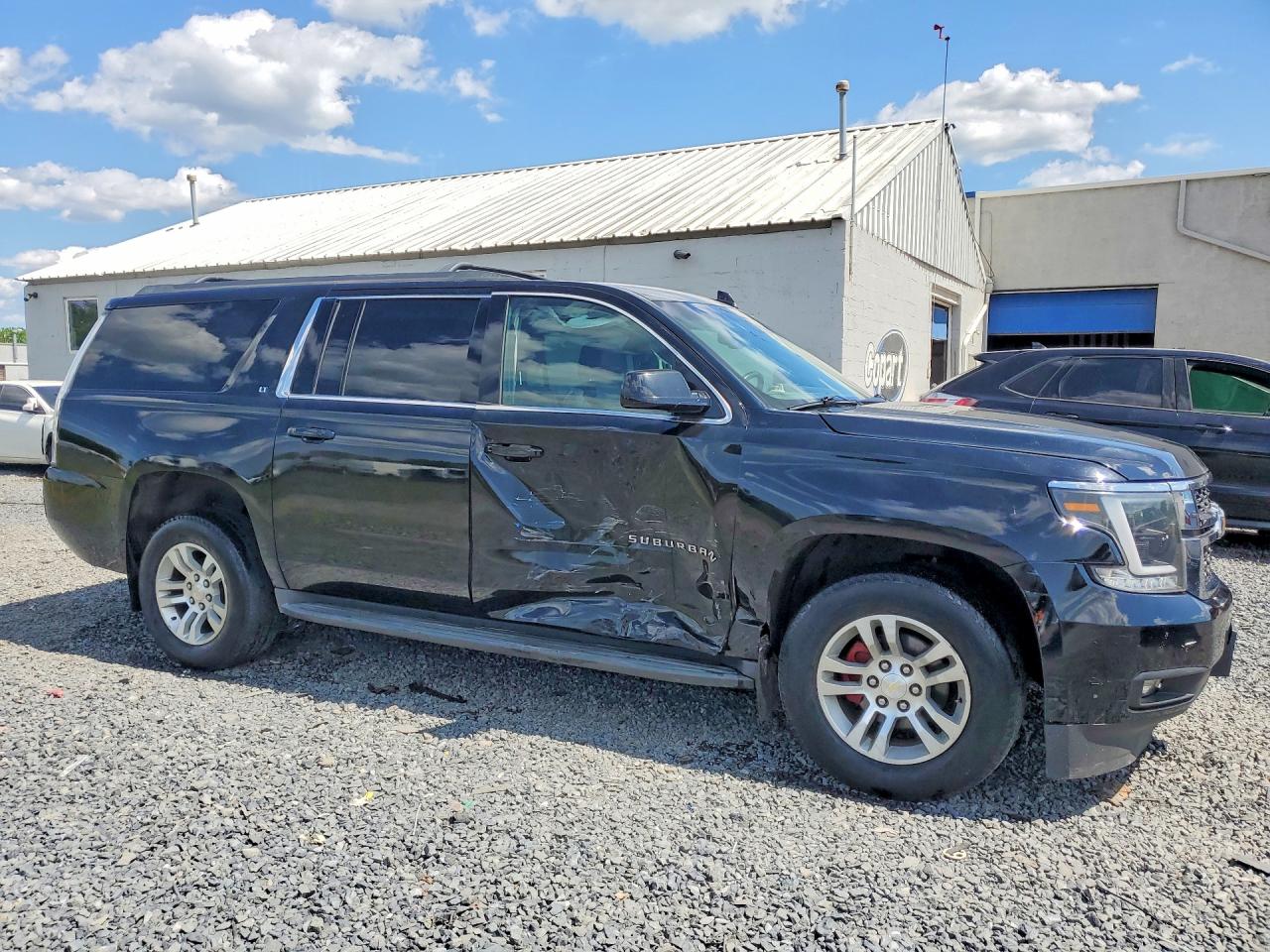 2015 CHEVROLET SUBURBAN