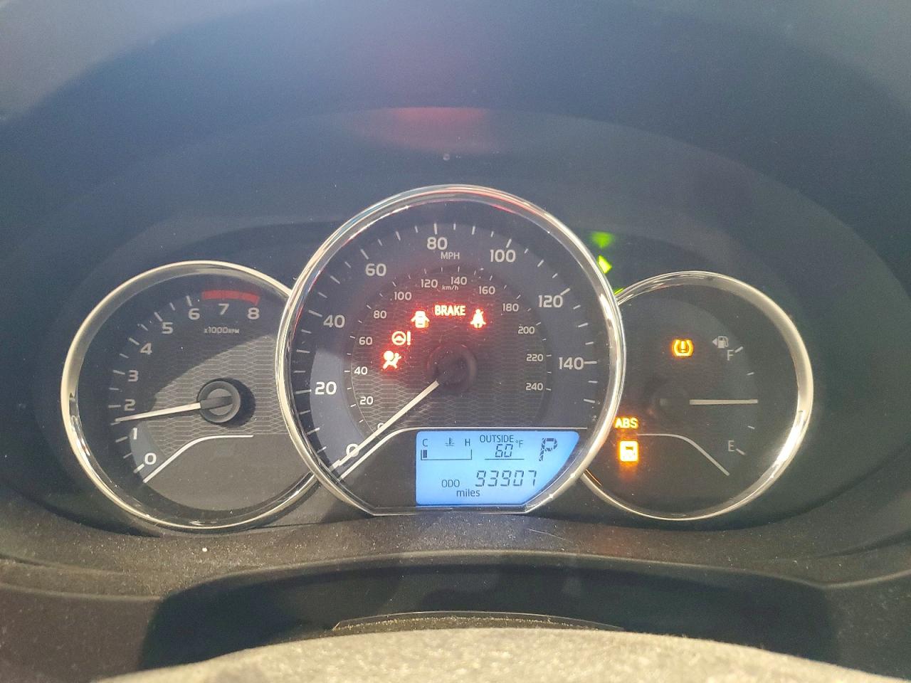 2016 TOYOTA COROLLA