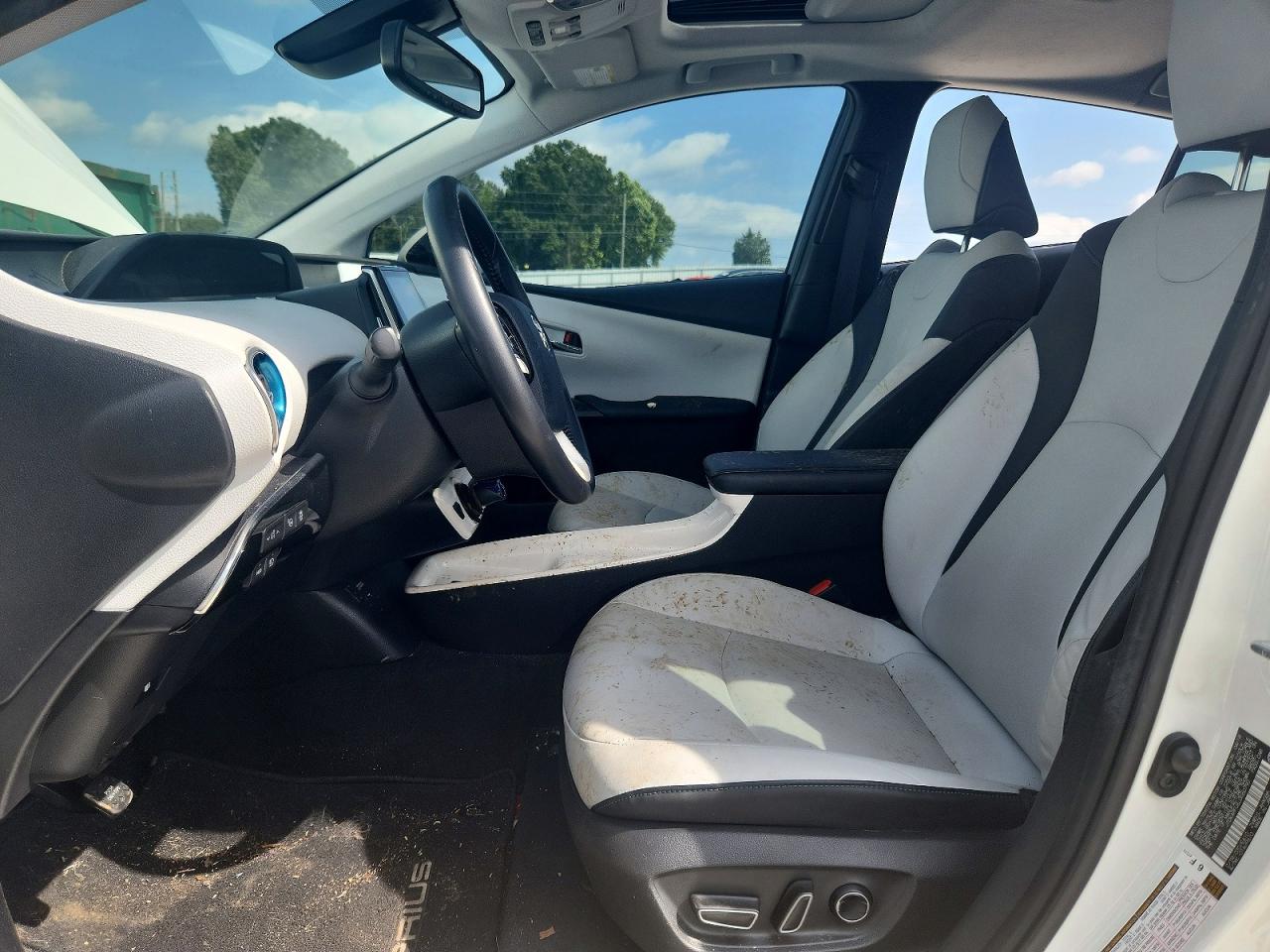 2018 TOYOTA PRIUS