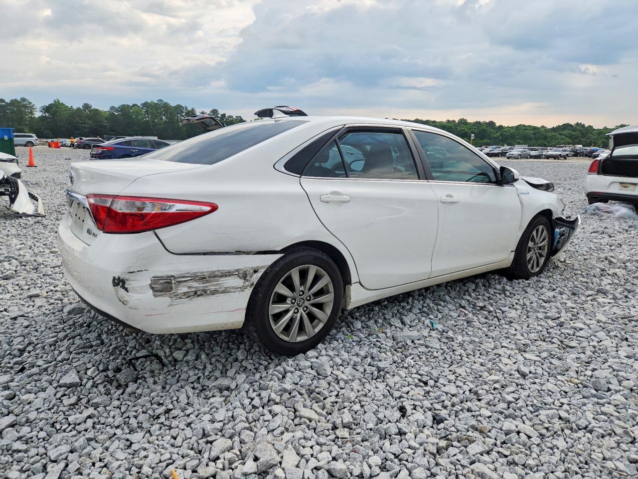 2016 TOYOTA CAMRY SOLA