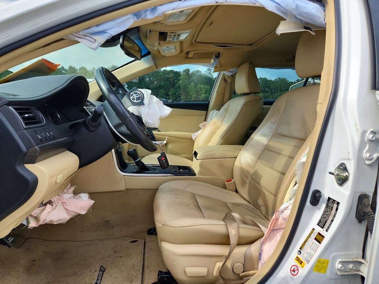 2016 TOYOTA CAMRY SOLA