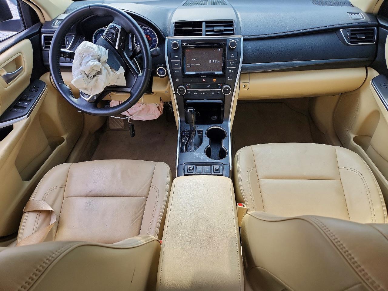 2016 TOYOTA CAMRY SOLA