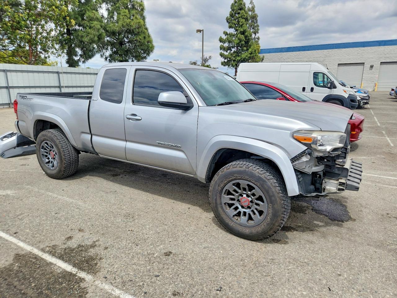 2018 TOYOTA TACOMA