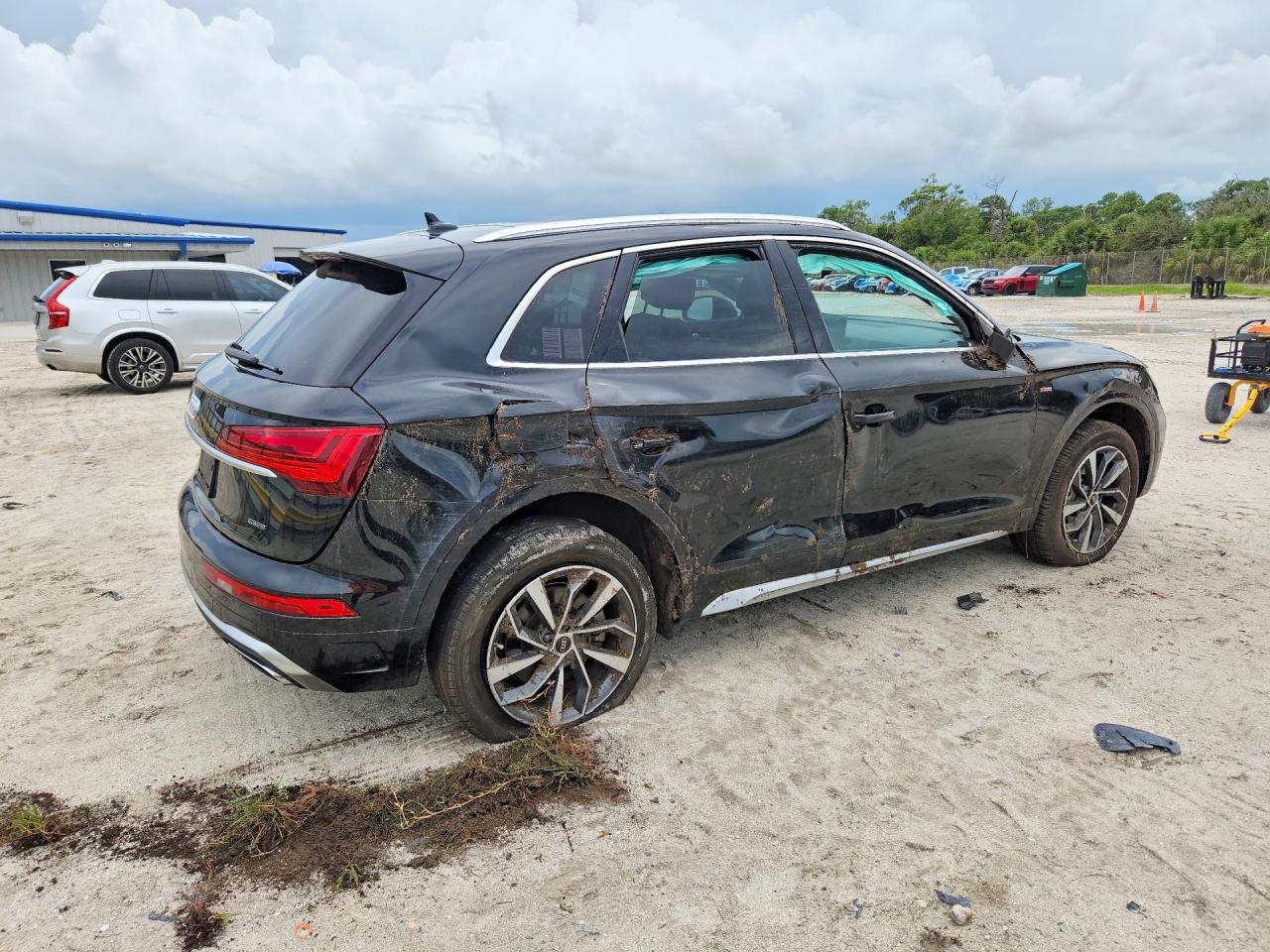 2024 AUDI Q5