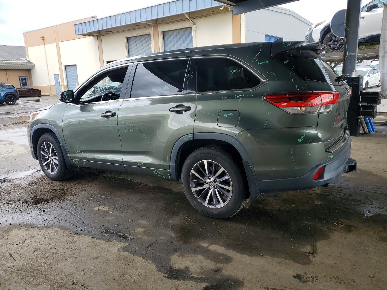 2018 TOYOTA HIGHLANDER