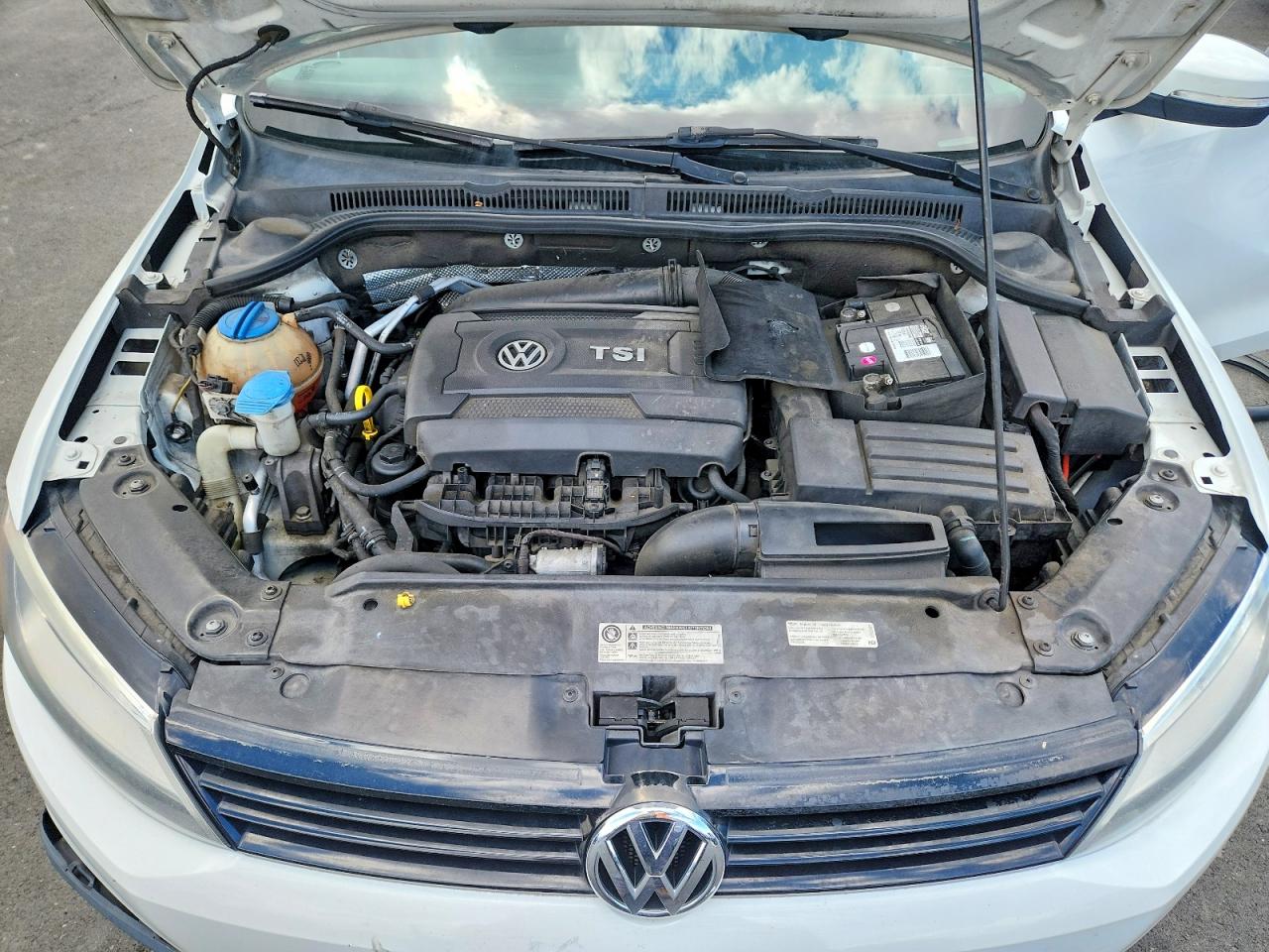 2014 VOLKSWAGEN JETTA