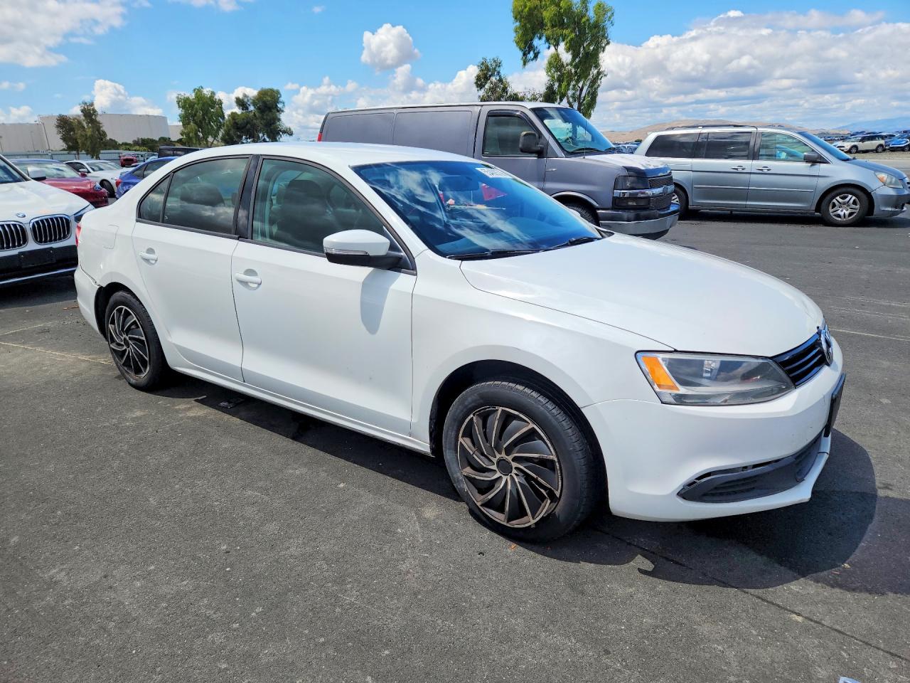 2014 VOLKSWAGEN JETTA