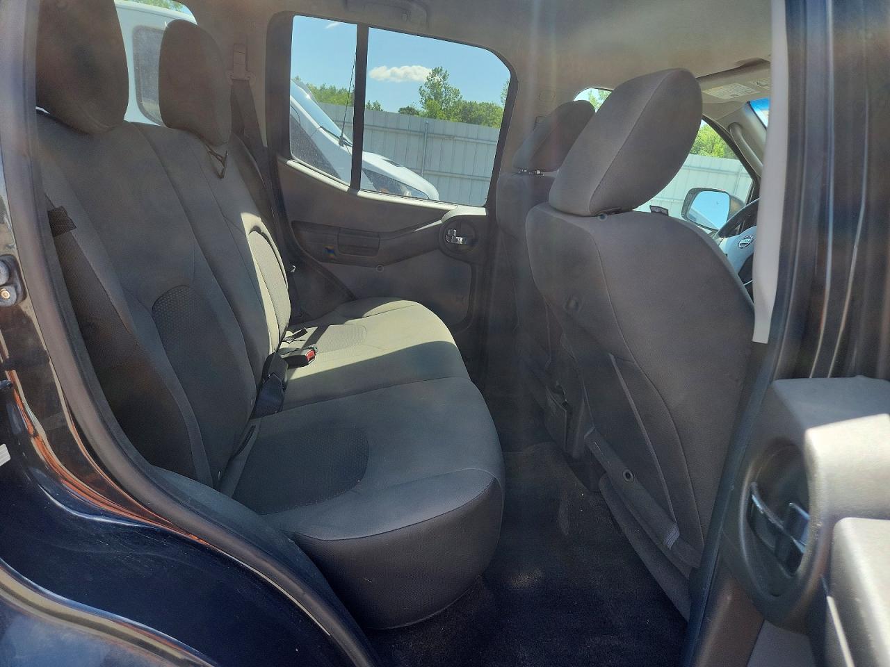 2012 NISSAN XTERRA