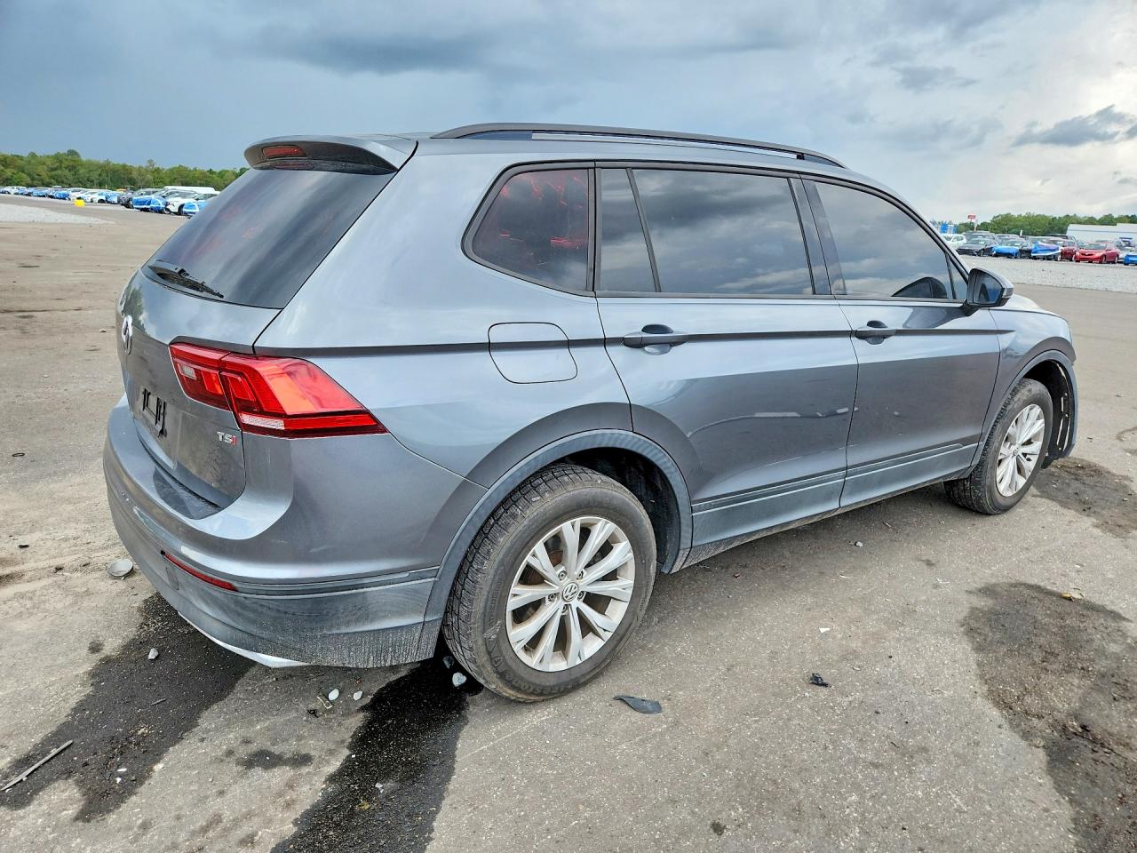 2018 VOLKSWAGEN TIGUAN
