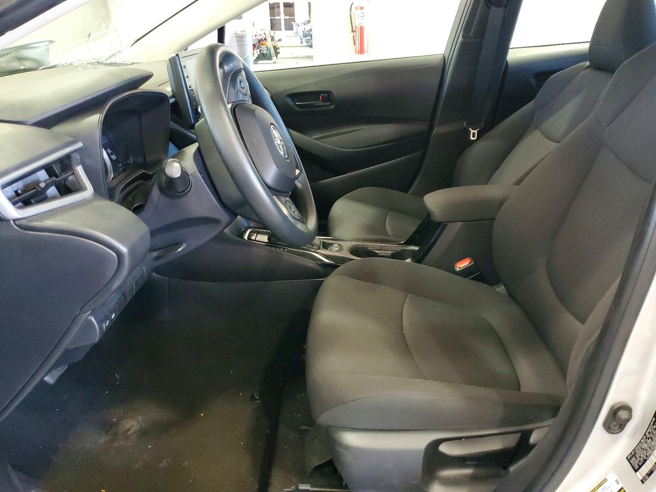2022 TOYOTA COROLLA