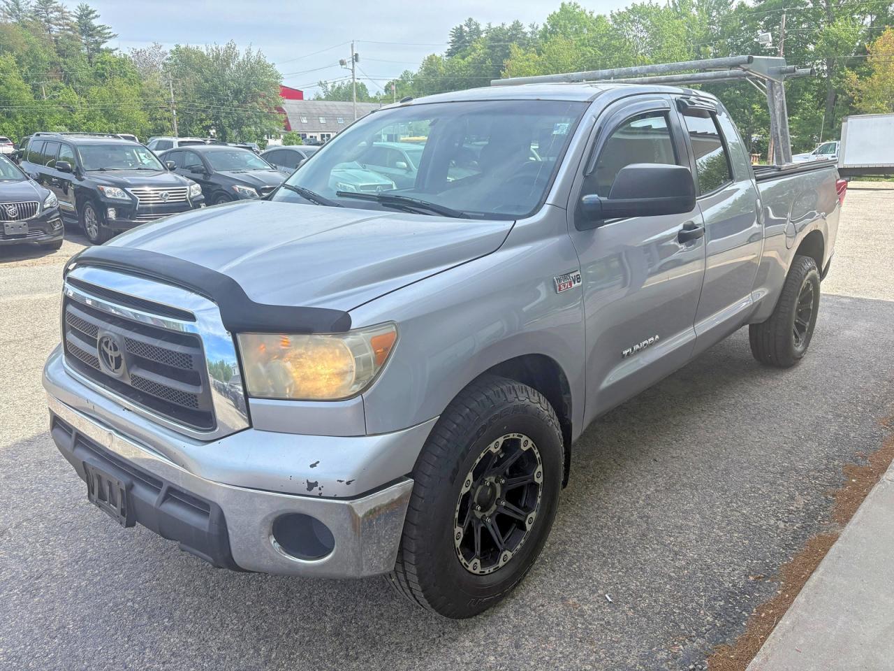 2010 TOYOTA TUNDRA
