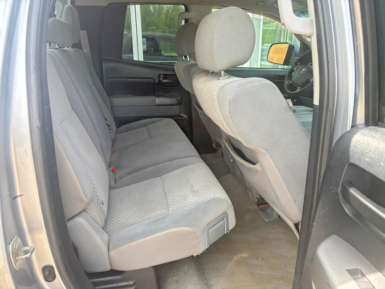 2010 TOYOTA TUNDRA