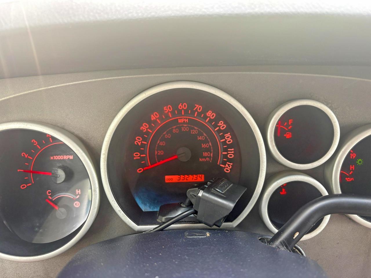 2010 TOYOTA TUNDRA