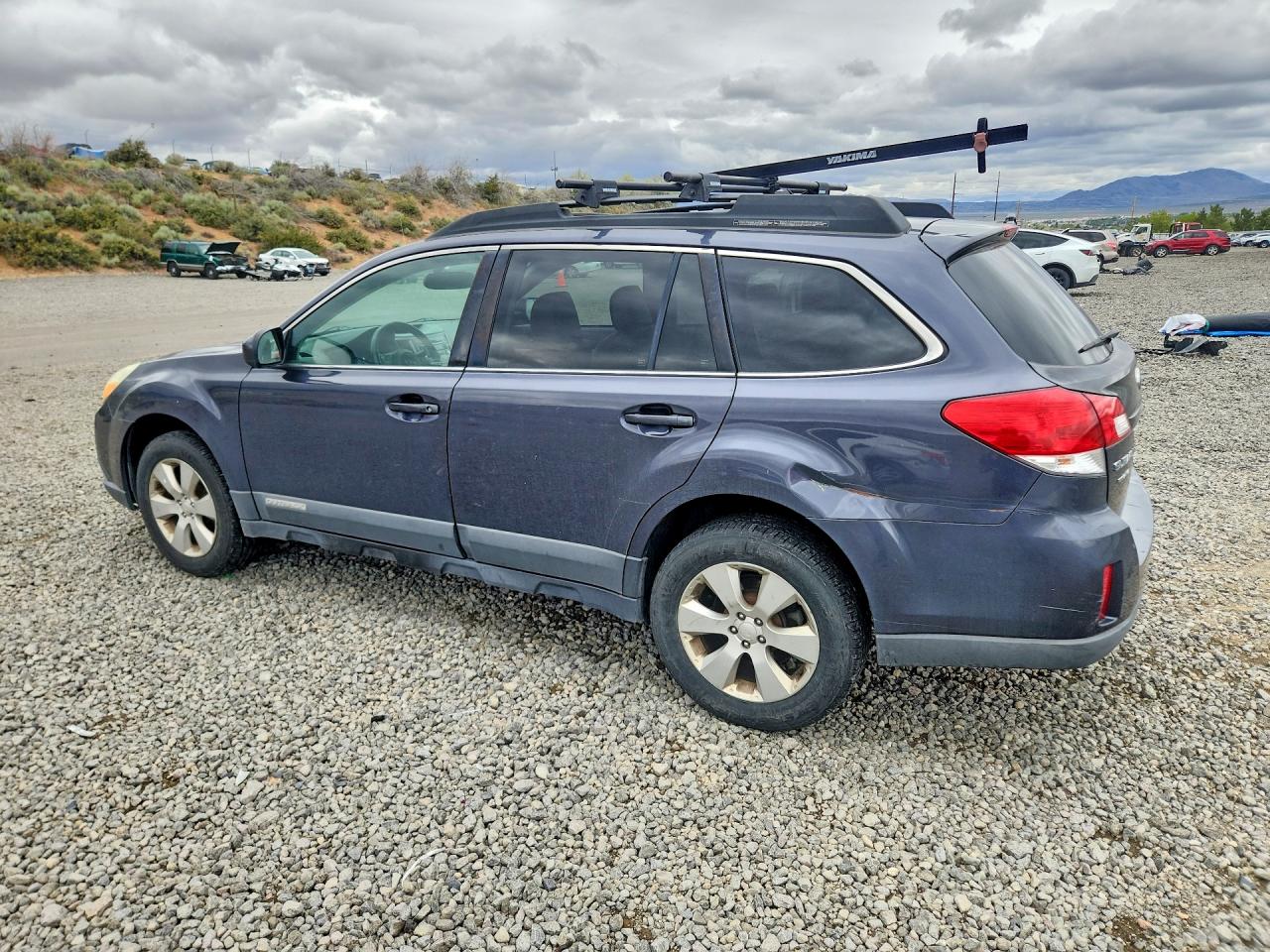 2010 SUBARU OUTBACK