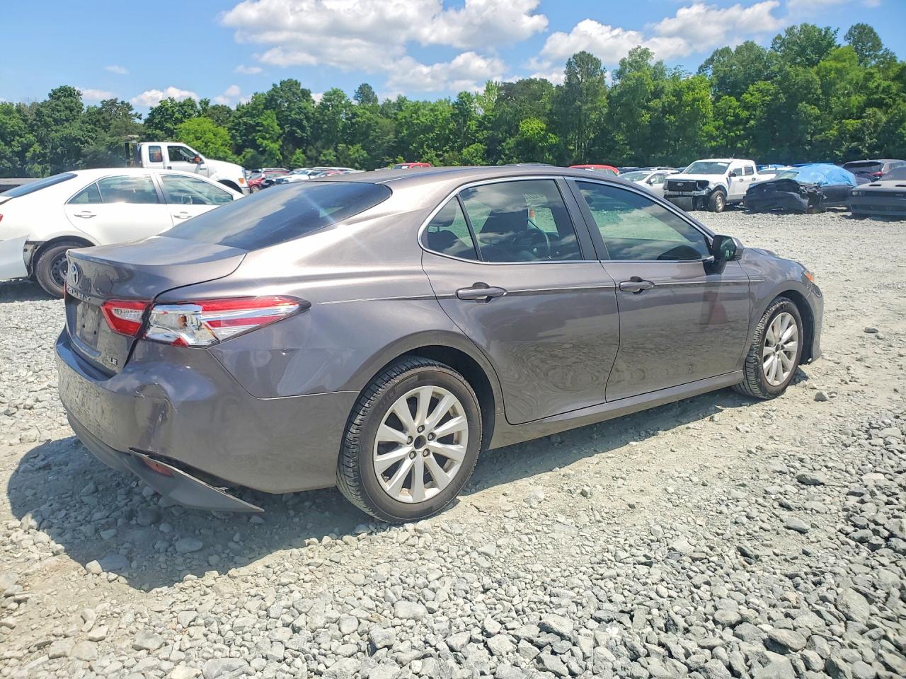 2018 TOYOTA CAMRY