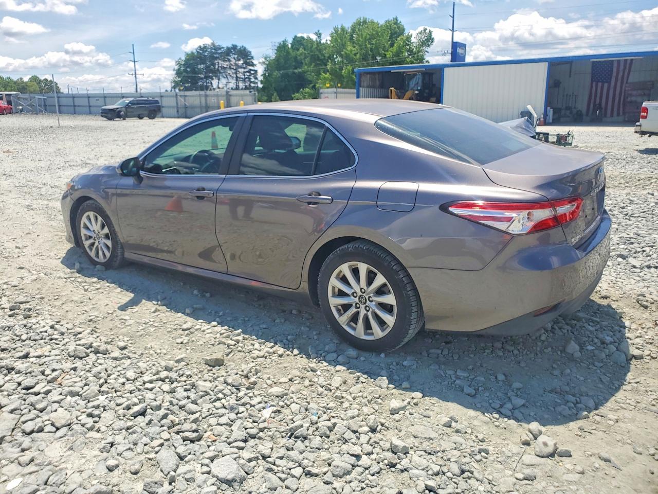 2018 TOYOTA CAMRY