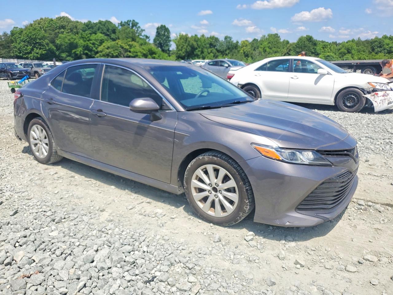 2018 TOYOTA CAMRY