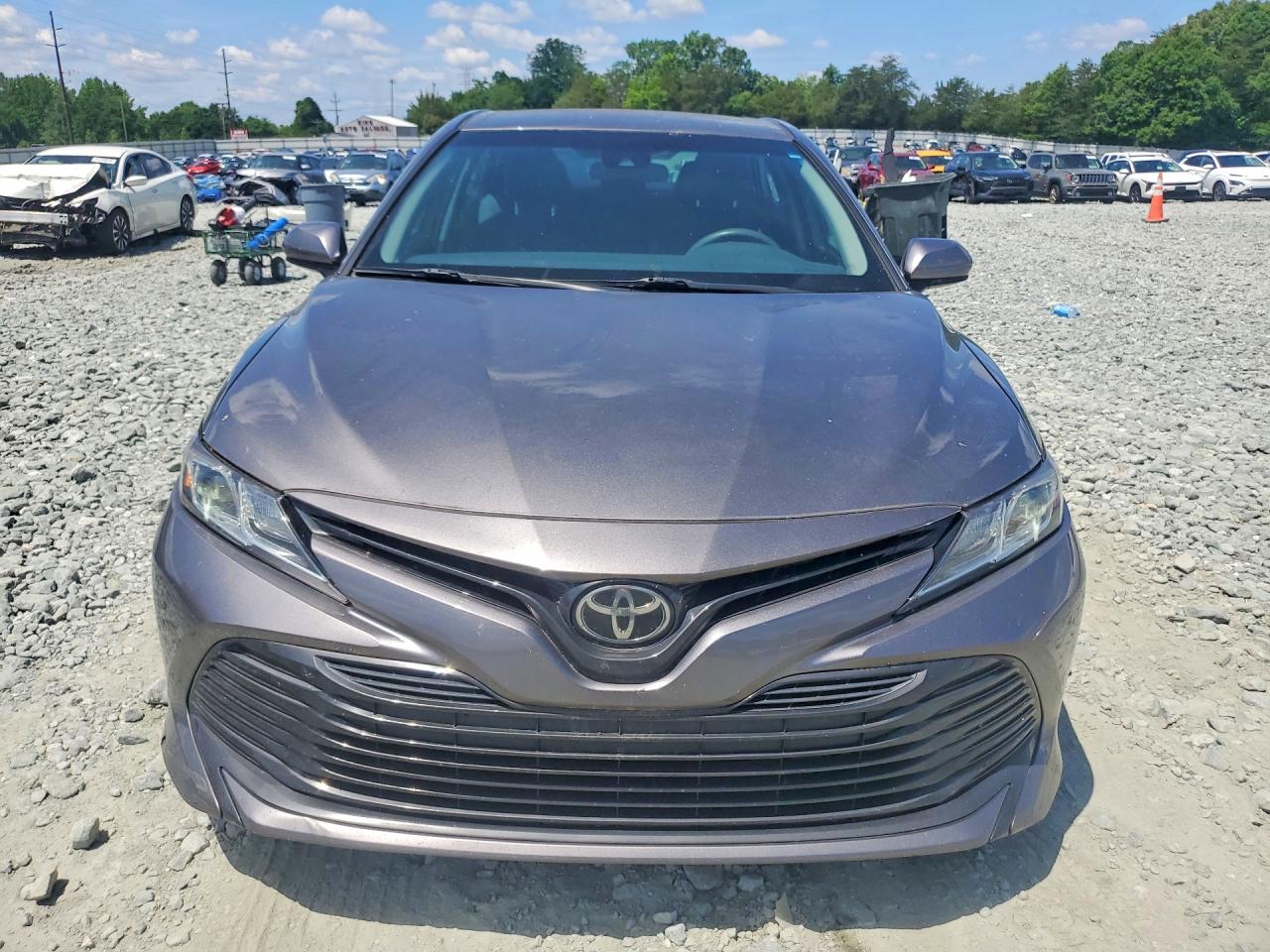 2018 TOYOTA CAMRY