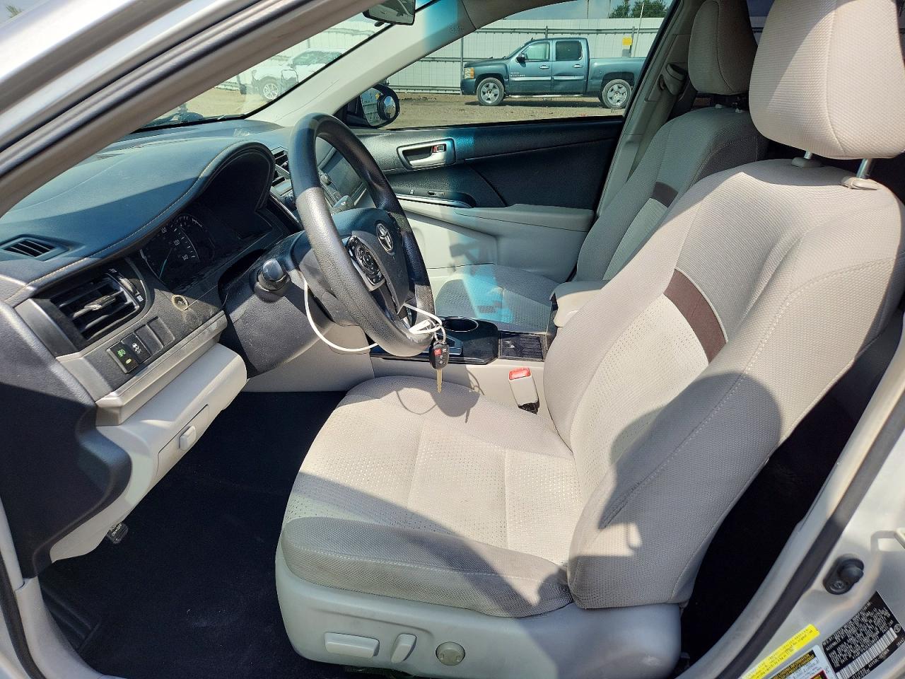 2014 TOYOTA CAMRY